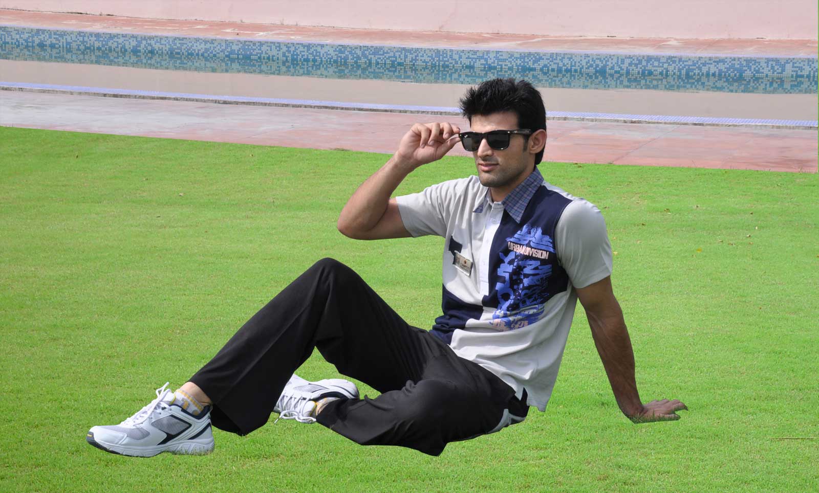 rr sports track pants